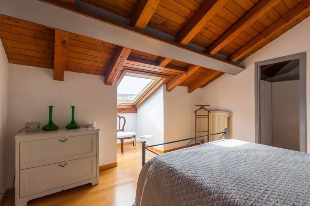 Dadahome Elegante Appartamento Vicino Al Centro Treviso Luaran gambar